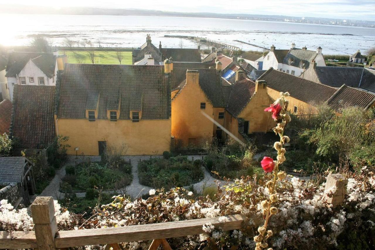 Remarkable 2-Bed Apartment In Culross Exteriör bild