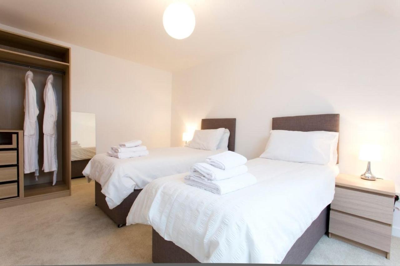 Remarkable 2-Bed Apartment In Culross Exteriör bild
